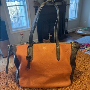 Fossil Two-Tone Brown and Black Pebbled Leather Tote